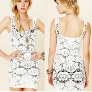 NWOT FREE PEOPLE CROCHETED DRESS WITH BLACK LINER.🇺🇸